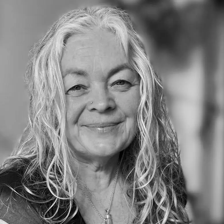 B&W photo of Louise Magee, Psychosexual and Relationship Therapist