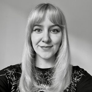 B&W photo of Stella, Psychosexual and Relationship Therapist in training, offering low cost sex and relationship therapy